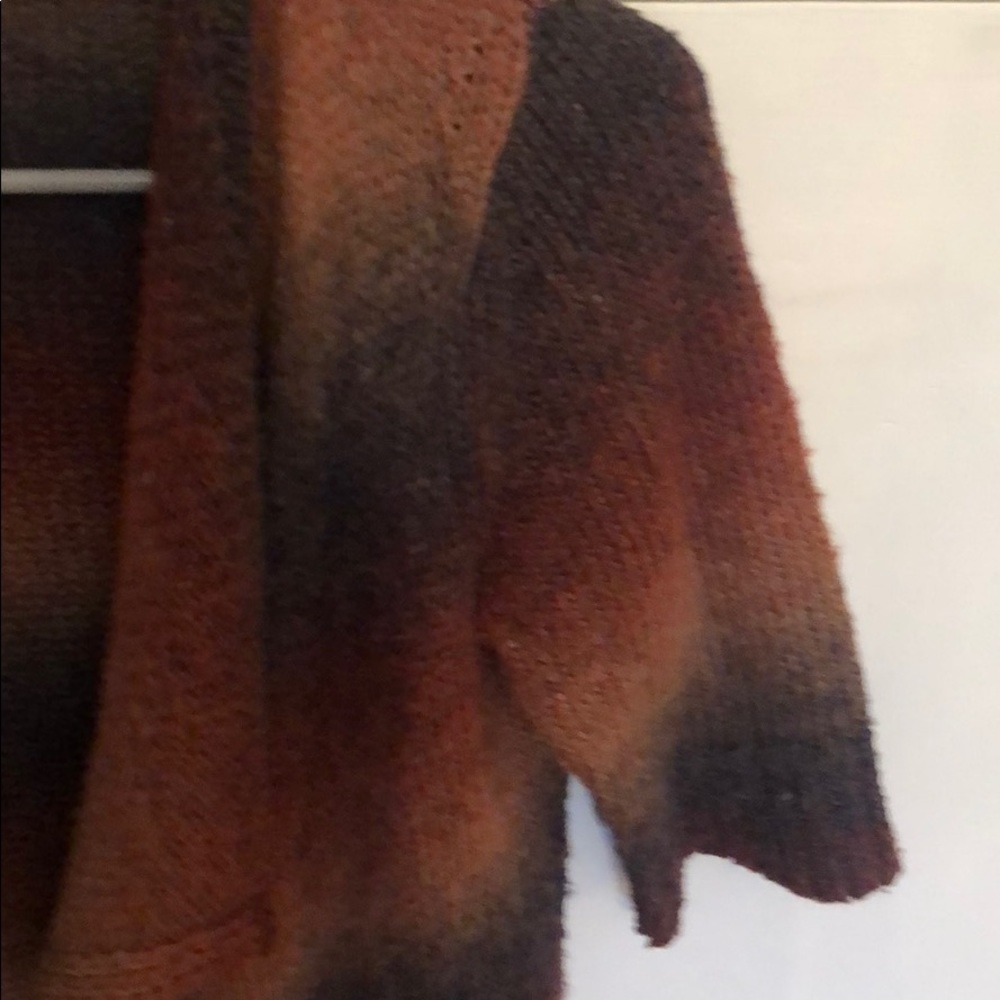 Sweater - Picture 2 of 3